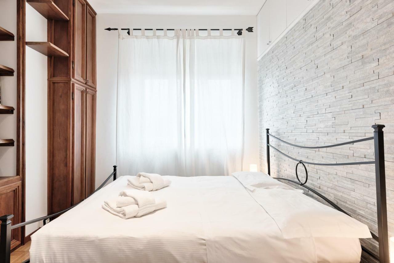 Lungo Dora With Balcony And Panoramic View Apartman Torino Kültér fotó