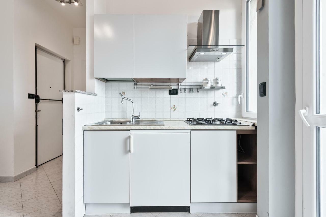 Lungo Dora With Balcony And Panoramic View Apartman Torino Kültér fotó