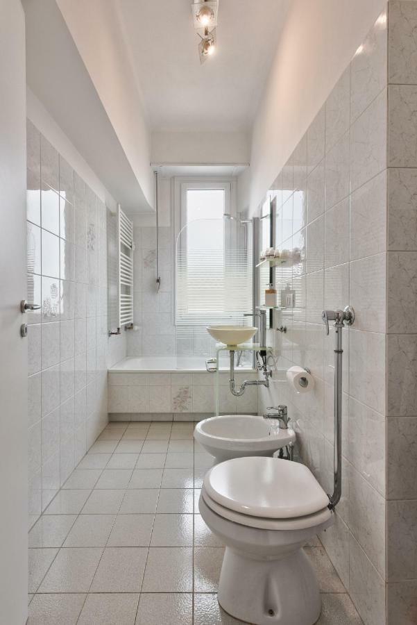 Lungo Dora With Balcony And Panoramic View Apartman Torino Kültér fotó